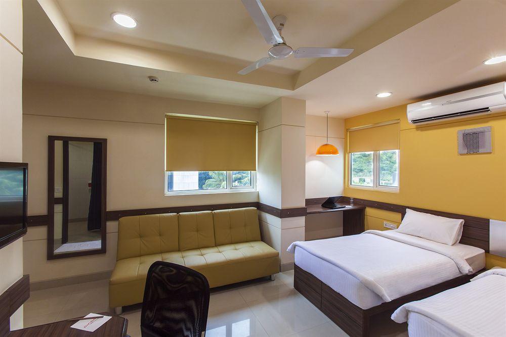 Chennai Hotel Exterior foto